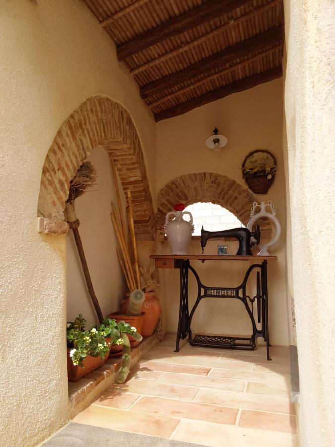 B&B Sa Prama Galtellì Buitenkant foto